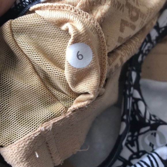 Power Y tank lululemon glacier ice 🦄 - Picture 5 of 5